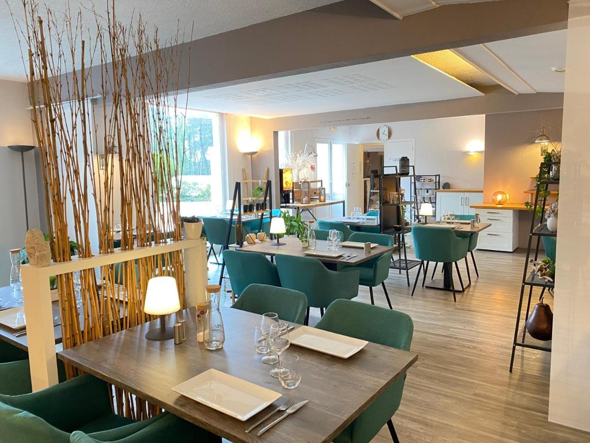 Latitude Ouest Hotel Restaurant & Spa 로크로난 외부 사진